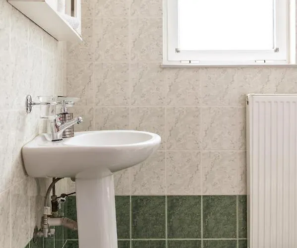 Gregory's House Apartment *